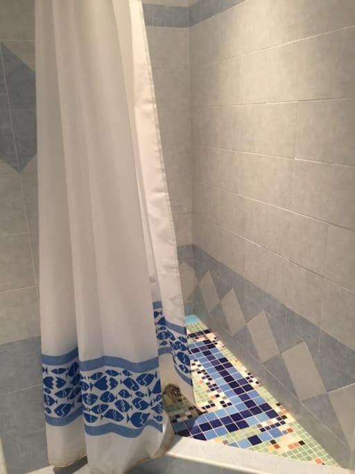 Apartment Bianco Nero Fronte Mare